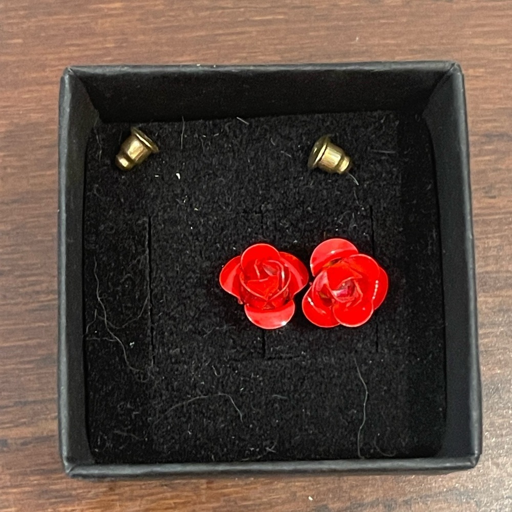 Source Unknown Red Rose Earrings